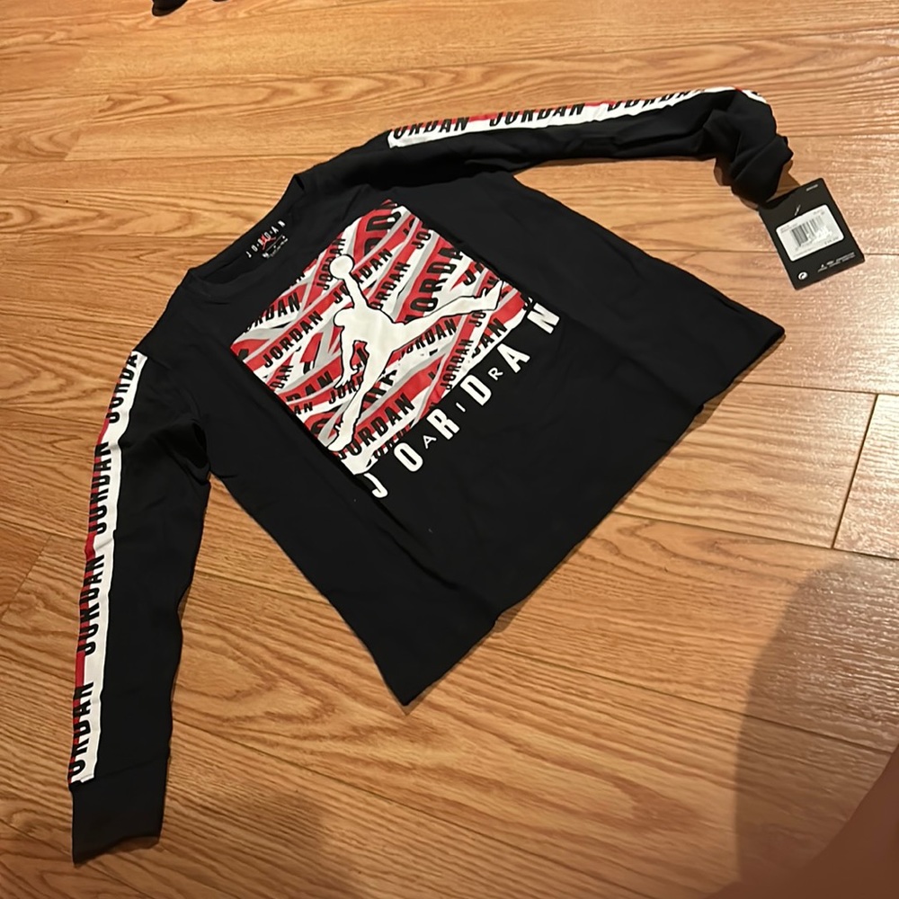 New Jordan long sleeve shirt